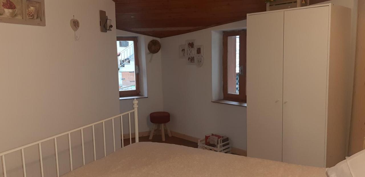 Ca' Du Barbe: Tra Le Alpi E Il Mare Holiday home *